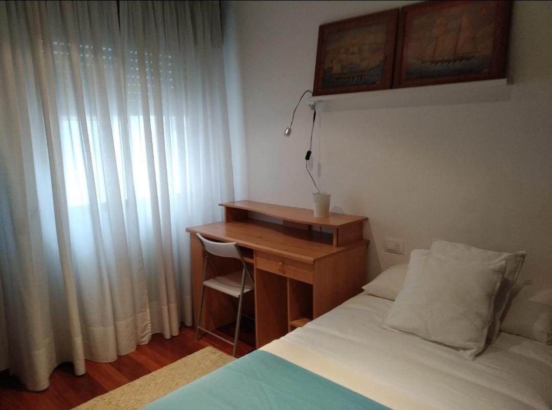 Apartamento Luminoso Con Buena Ubicacion Apartment Pontevedra Bagian luar foto